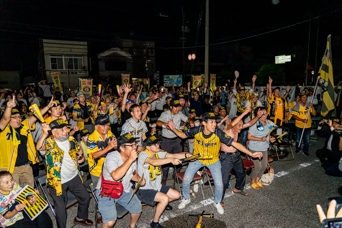 安芸市情報観光センターで開催された観戦イベント